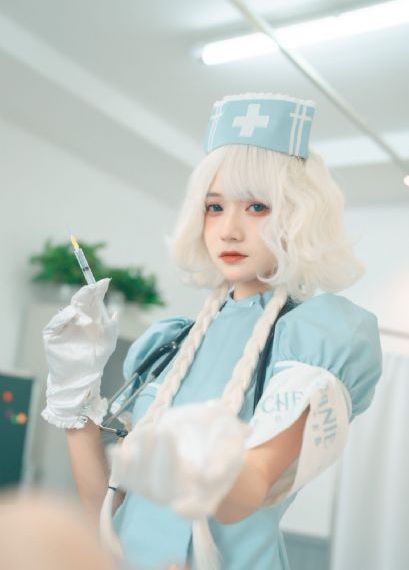 迷人的保姆在线观看_720电影完整版